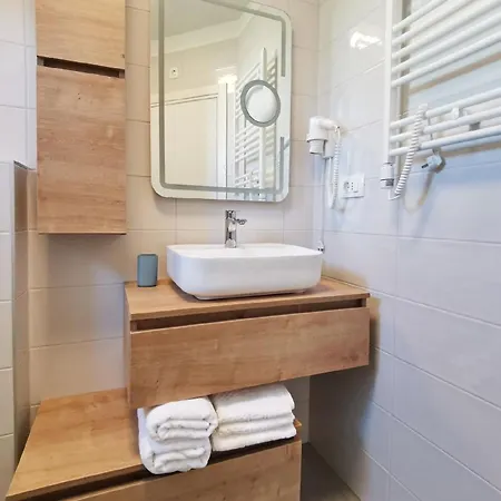 Apartment Ferienwohnung Fur 2 Personen Ca 25 Qm In Silo, Kvarner Bucht Krk *