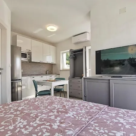 Ferienwohnung Fur 2 Personen Ca 25 Qm In Silo, Kvarner Bucht Krk * Silo (Krk)